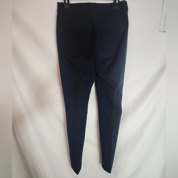 ❤️5/$25 Old Navy High-Rise Pixie Pants in Navy - Picture 2 of 4
